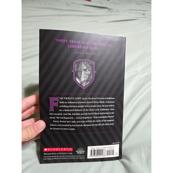 Harry potter and the prisoner of Azkaban paperback book - Picture 2 of 6